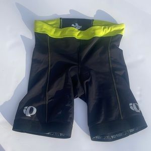 Pearl Izumi women’s bike shorts